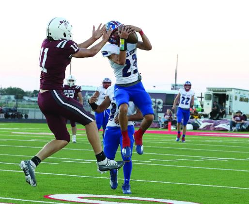 Bryson Callaway makes the interception Sheri Baty/The Knox County News-Courier