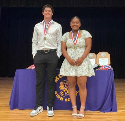 Munday wins bi-district OAP contest March