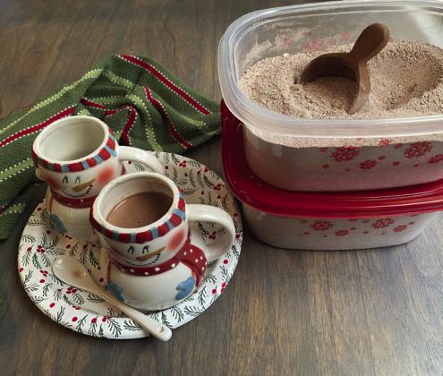 Tupperware Tub Cocoa Mix