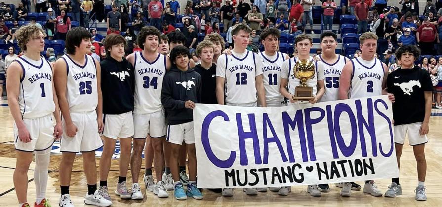Mustangs advance with quarterfinal win