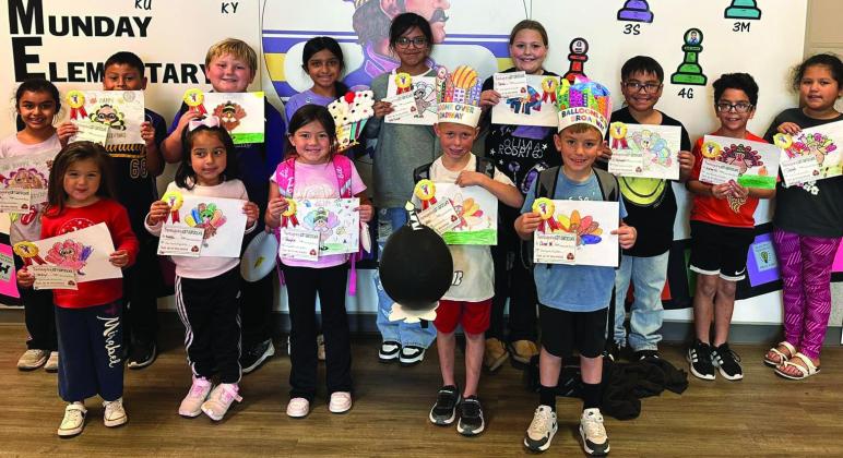 A FLOCK OF COLORFUL TURKEYS The winners of the Thanksgiving coloring contest sponsored by the City of Munday. | COURTESY PHOTO
