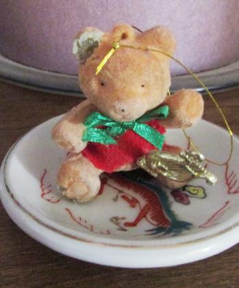 The little bear ornament I finally found - with help - in the“Find the Bear”game | DON THOMPSON PHOTO