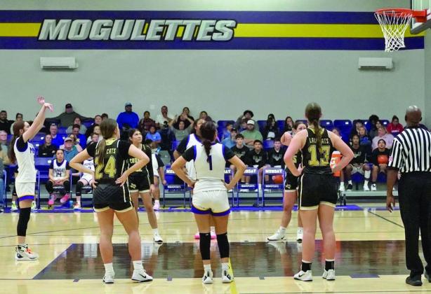 Olivia Myers hits crucial free throw. | LACI BOWMAN