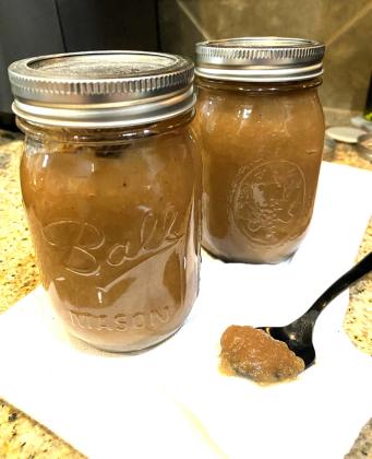 Spread the joy (and some spice) with homemade apple butter