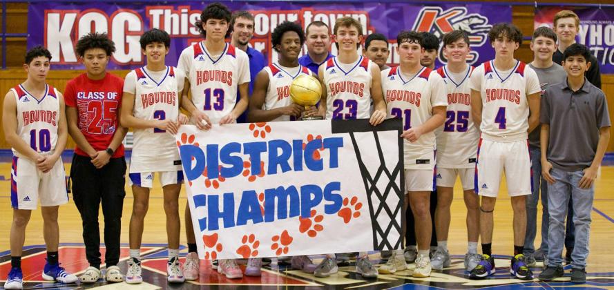 KC Greyhounds take the district title with an undefeated district record and 25-2 on the season. | SHERI BATY PHOTO