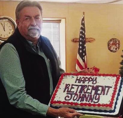 KNOX COUNTY COMMISSIONER RETIRES A reception was held for Johnny McCown at the Knox County Aging Center honoring his retirement after 19 years of service as commissioner of Knox County. | COURTESY PHOTO
