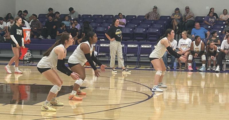 THE BACKLINE prepares for the serve, the Mogulettes started well but could not finish off the Henrietta team.