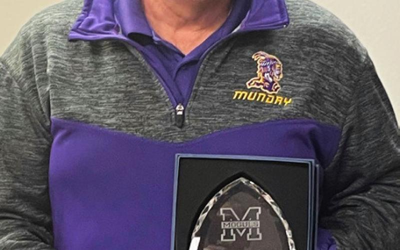 THANKS FOR SERVICE At its February board meeting, Munday CISD presented Troy Parton with a crystal award thanking him for the more than ten years of service to the school district and the community of Munday. | COURTESY PHOTO
