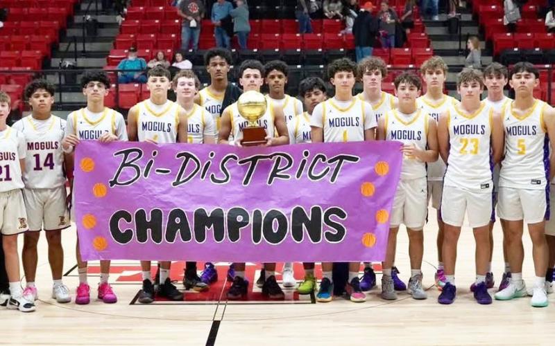 BI-DISTRICT SMACKDOWN The Munday boys varsity boys basketball team won their bi-district playoff game over the Rotan Yellowhammers in Anson, 85–21, to advance to the Area playoff game, Friday, Feb. 27 at 7:30 p.m. versusWestbrook in Merkel; watch the News-Courier Facebook page for details. MORE BASKETBALL ACTION, PAGE 4 | COURTESY PHOTO