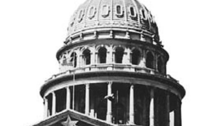 Texans urged to heed travel