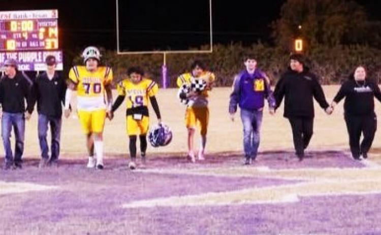 MOGULS DEFEAT SEYMOUR AT HOME The Munday Moguls defeated the Seymour Panthers on their home turf on senior night Friday. | MANDI PERRY PHOTO