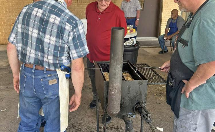 Good food, fellowship and entertainment were had at the Munday First Baptist community Fish Fry on June 18. Everyone had a wonderful meal and lots of fun,, and also enjoyed musical entertainment featuring recording artist Cathy Jewell. | COURTESY PHOTOS