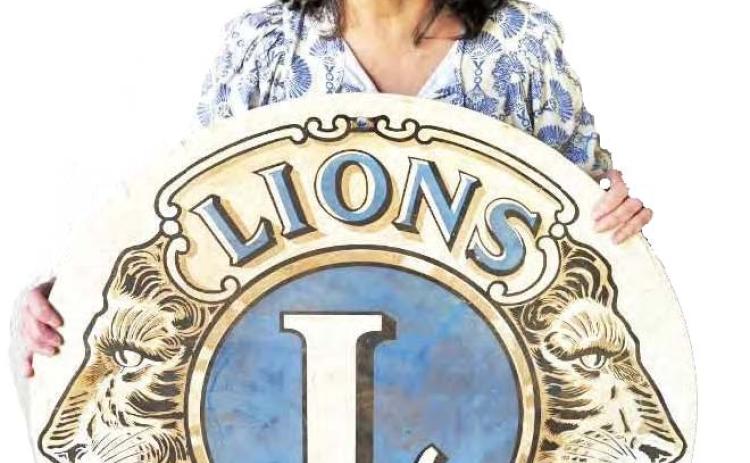 ROBYN HARLIN 1st VICE PRESIDENT, MUNDAY LIONS