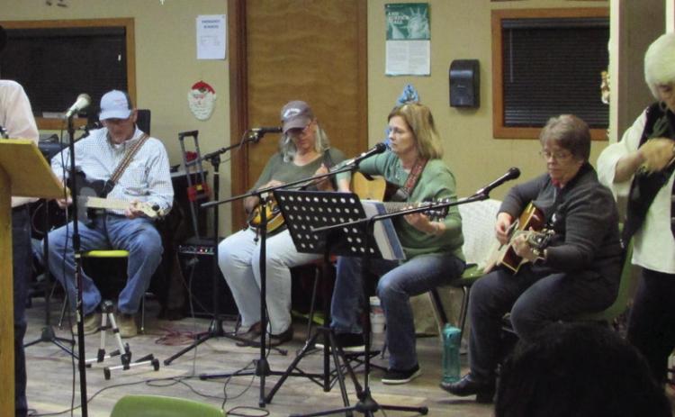 Area musicians perform at the Knox County Aging Center. Photo by Don Thompson