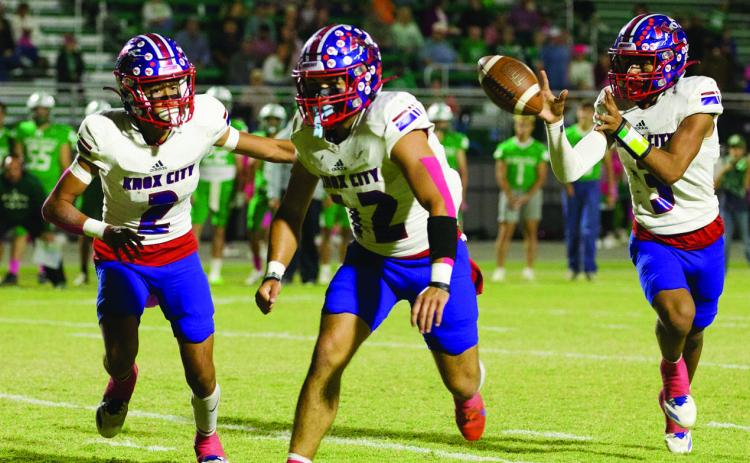 TOUCHDOWN Zander Abila catches the pitch back pass and runs for the TD in hard fought 50-48 win over Newcastle. | SHERI BATY PHOTO