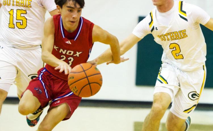 PUSHINGTHELIMIT IzaiahTrevino pushes the pace in Saturday’s win over Guthrie.