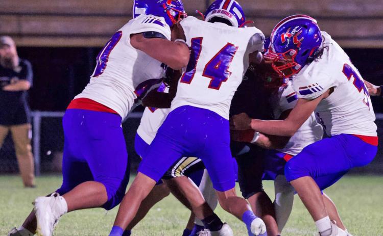GREYHOUNDS WIN ON THE ROAD