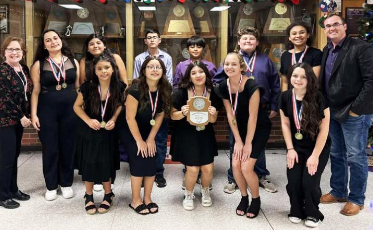 Benjamin JH OAP awards Congratulations got to the Benjamin Junior High One Act Play cast and crew of“Clara’s on the Curtains.”Best Performer went to Olivia Godsey and Keylee Brueggeman; Izzy Gallegos was named to All-Star Cast and Anna Mendiola to Honorable Mention All-Star Cast; Carter True won for Best Lights. Benjamin’s team came in runner-up in the contest. | COURTESY PHOTO