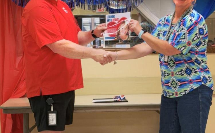 SHANA HEARD received the Haskell Knox “Leading With Heart” award.