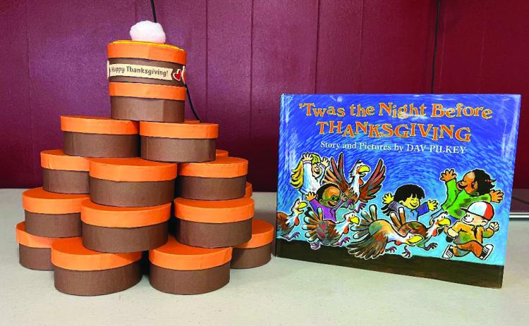 THANKSGIVING NIGHT ATTHE LIBRARY | PHOTOBYAMANDA BURBANK