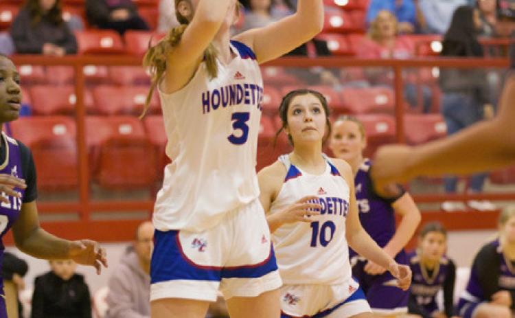 Grayson Utley shoots for 2 from the paint. | SHERI BATY PHOTO