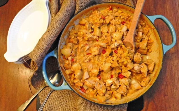 Roasted chicken–corn chowder