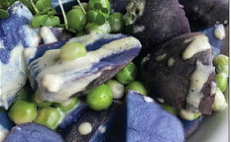Royalty colors in a sweet dish