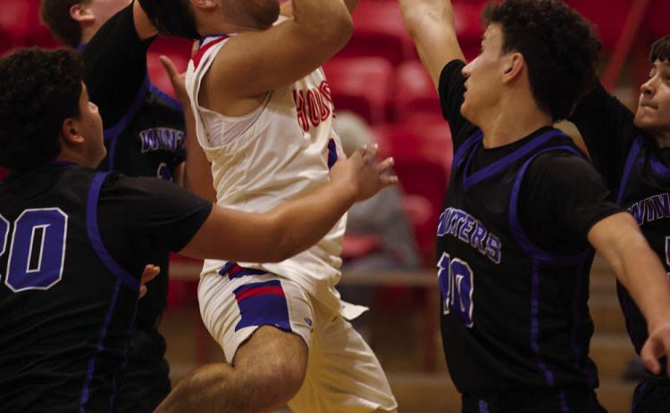 Cameron Hernandez meets the Blizzard defense | SHERI BATY PHOTO