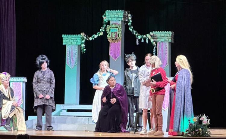 'NEVER AFTER HAPPILY' was performed by Munday High School under the direction of Karen Longan. | COURTESY PHOTOS