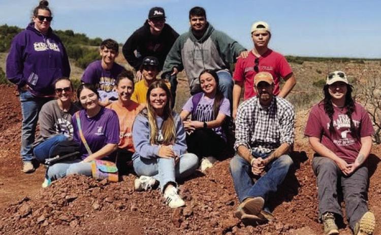 DIGGING FOR FOSSILS Munday Secondary PreCal and Anatomy students went digging for Permian fossils at the Whiteside Museum of Natural History in Seymour. Many discoveries were made. | COURTESY PHOTO