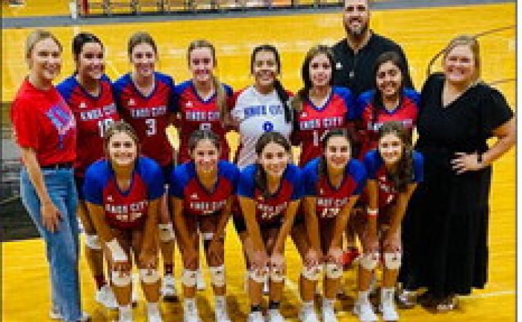 Houndettes win at Post