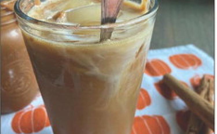 PUMPKIN CREAMER The homemade pumpkin creamer is simple and fresh with the ability to make it ahead for the week before you. | ANGELINA LARUE PHOTO