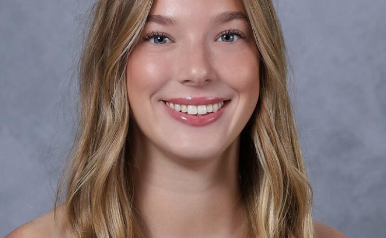 Valedictorian • Addisyn Meinzer