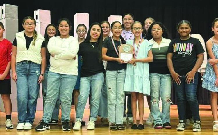 “ANY BODY FOR TEA?” Congratulations to the Munday Junior High One Act Play cast, crew, and directors on their performance of the play“Any Body For Tea? and winning District Runner Up in last week’s contest. Individual awards for All Star Cast Marcos Carmona, Amy Lewis, Ava Nunez; Honorable Mention awards Isa Andrade, Avie Lunn, Hadleigh Sanders. | COURTESY PHOTO