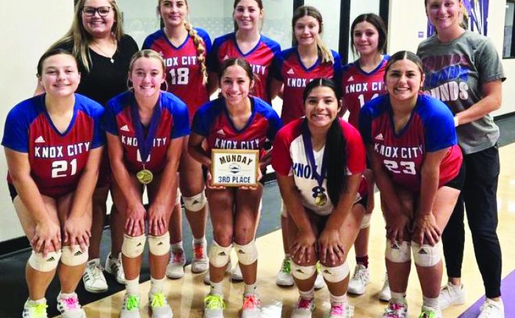 KC HOUNDETTES STAR QUALITY The Houndettes finished 3rd Place in Munday’s Purple &amp; Gold Volleyball Tournament. Seniors Reyna Alvarez and Kinlee Eaton were named to the All-Tournament Team. The Houndettes ended the tournament with a 5-2 record. | COURTESY PHOTO