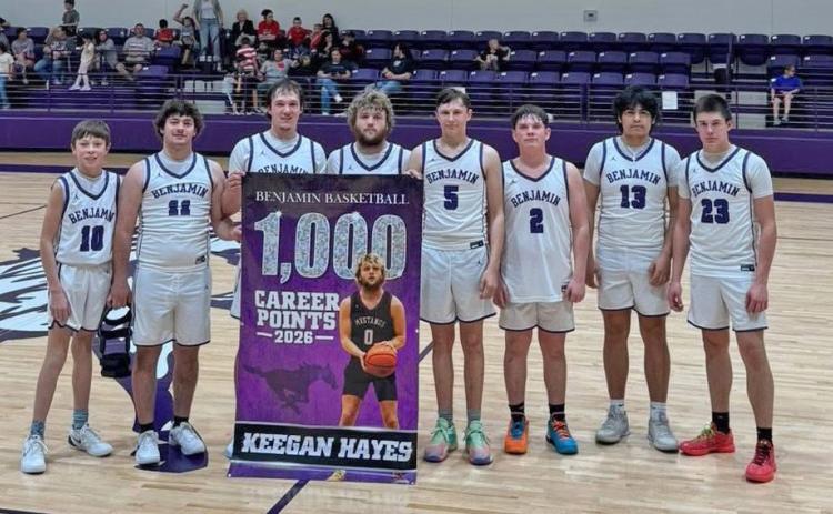 Mustangs defeat Crowell Wildcats