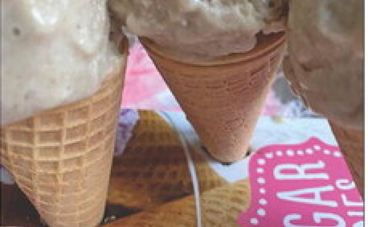 NICE CREAM This bananabread nice cream is a plantbased summer dessert made with frozen bananas, plant milk, walnuts, vanilla and cinnamon. The creamy treat offers the flavor of ice cream with natural sweetness and nutrients. It can be served immediately as soft-serve or chilled for a firmer scoop. | ANGELINA LARUE PHOTO