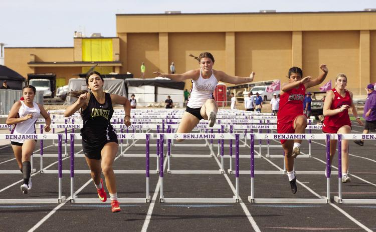 Mackinzi Castille in the 100M hurdles | SHERI BATY PHOTO