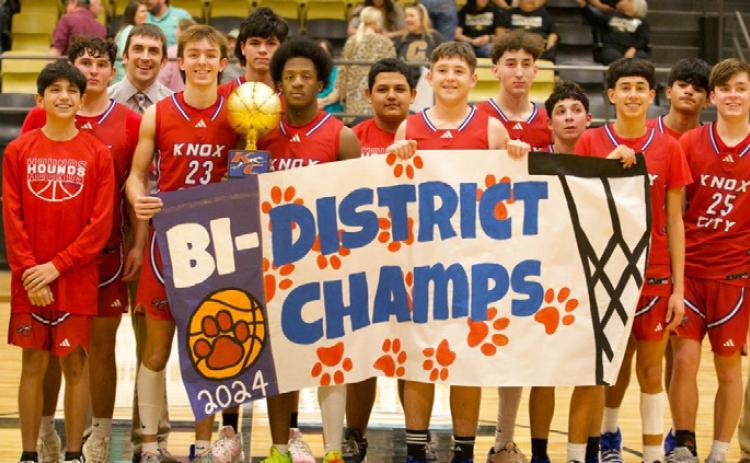 KNOX CITY The Knox City Greyhounds defeated the Crowell Wildcats 65-41 in Haskell Tuesday night for the bi-district championship. | SHERI BATY PHOTO
