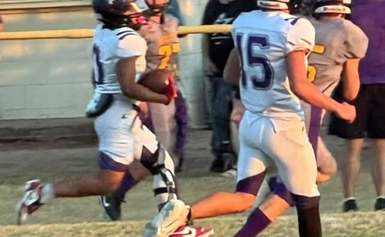 ANOTHER BIG PLAY Benjamin dominated Moran 55-0, making big play after big play on offense on Moran’s home field Sept. 17. | COURTESY PHOTO