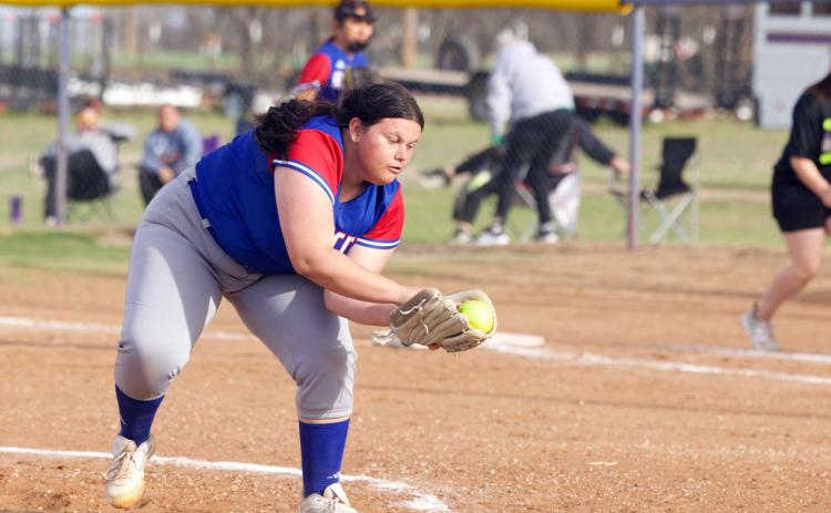 Gabi Martinez catches the line drive to the pitcher’s mound