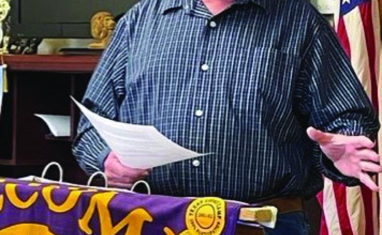 New RPGCD Lynn Phillips speaks at the Munday Lions Club. Don Thompson/The Knox County News-Courier