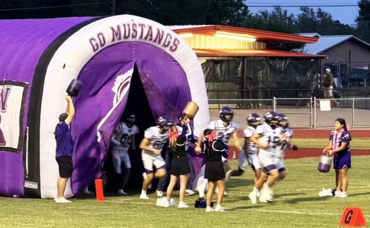 MUSTANGS TAKE THE FIELD The Mustangs take the field and face off on the road against the Chillicothe Eagles. | COURTESY PHOTO
